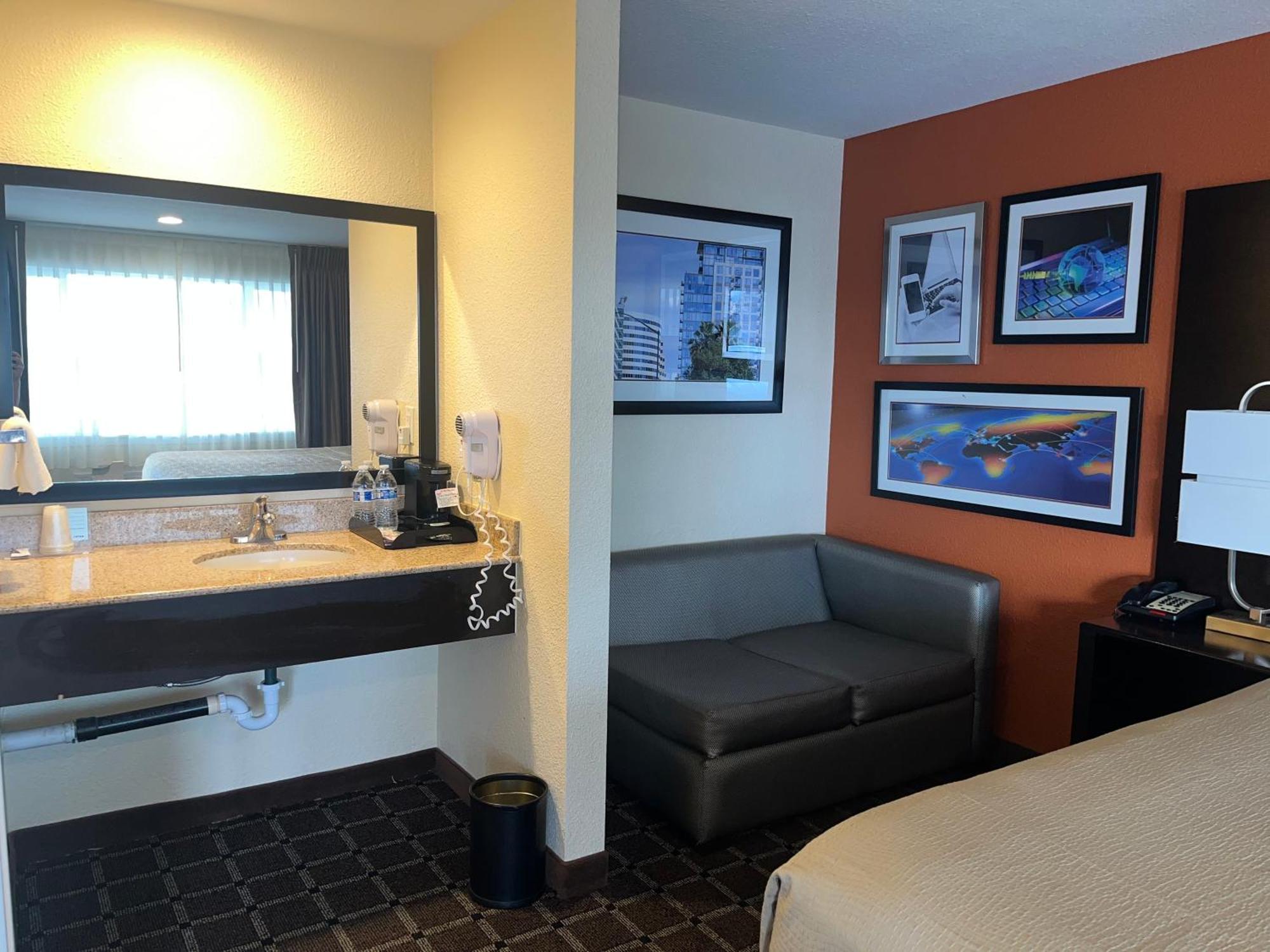 Oregon Trail Inn And Suites Лейквью Екстер'єр фото